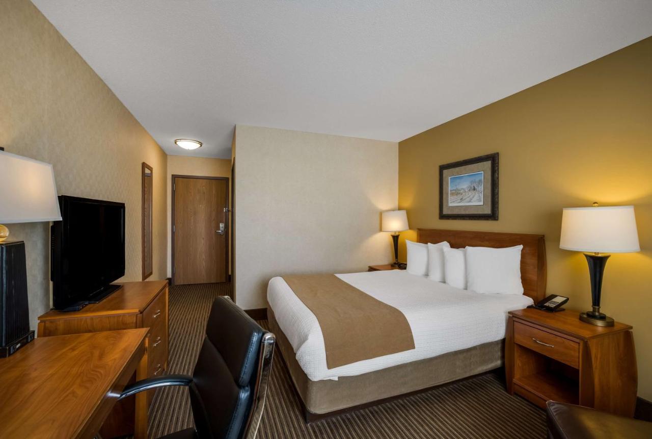 Best Western Vermillion Inn Экстерьер фото