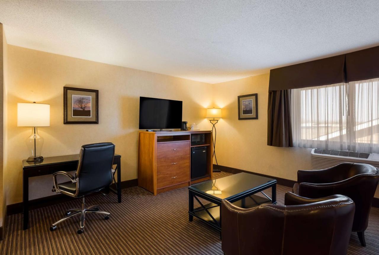 Best Western Vermillion Inn Экстерьер фото