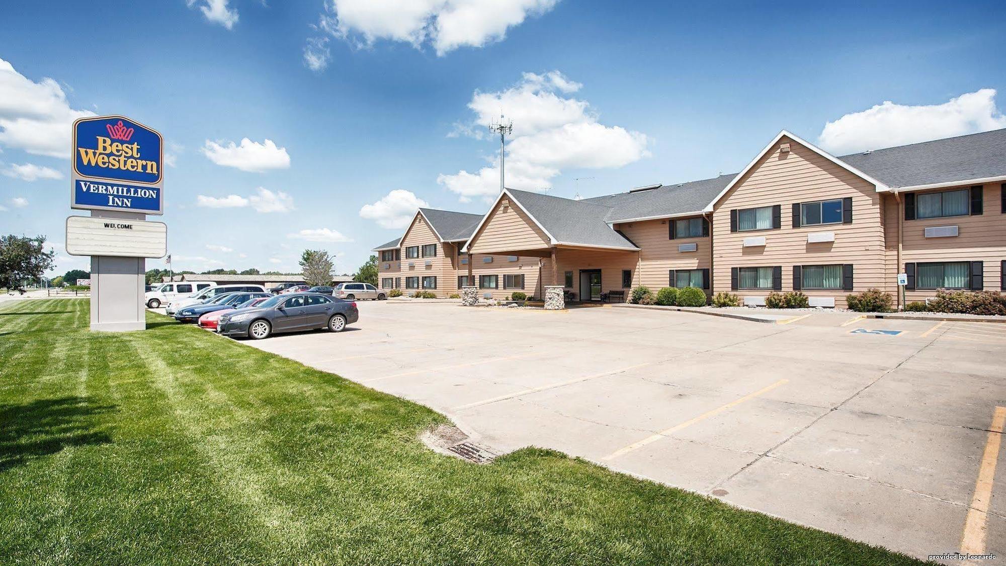 Best Western Vermillion Inn Экстерьер фото
